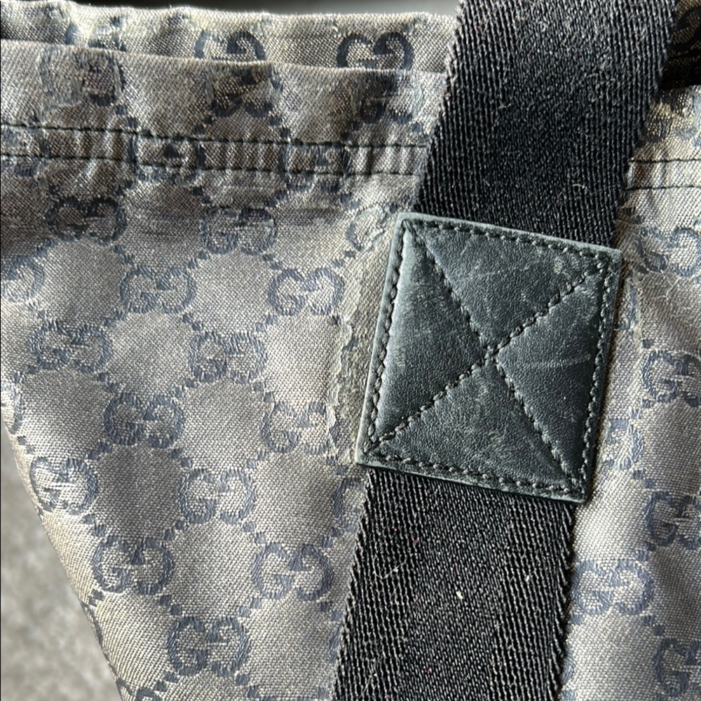 Gucci Crystal Monogram Medium Web Tote bag - Picture 3 of 15